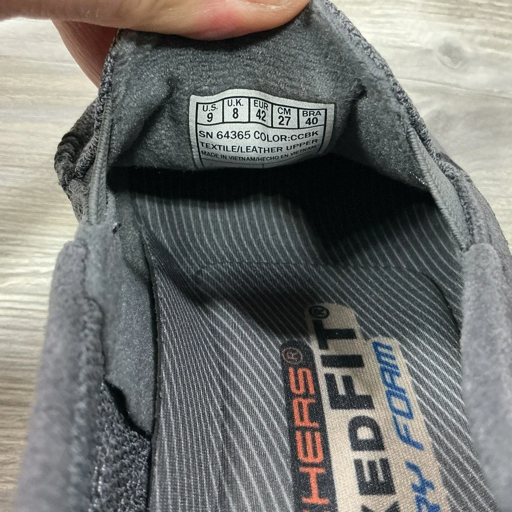 Skechers new tags